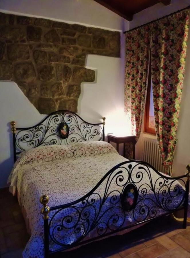 La Casa Di Susanna Viterbo Bagian luar foto