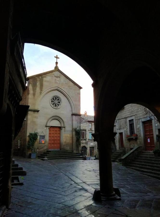La Casa Di Susanna Viterbo Bagian luar foto